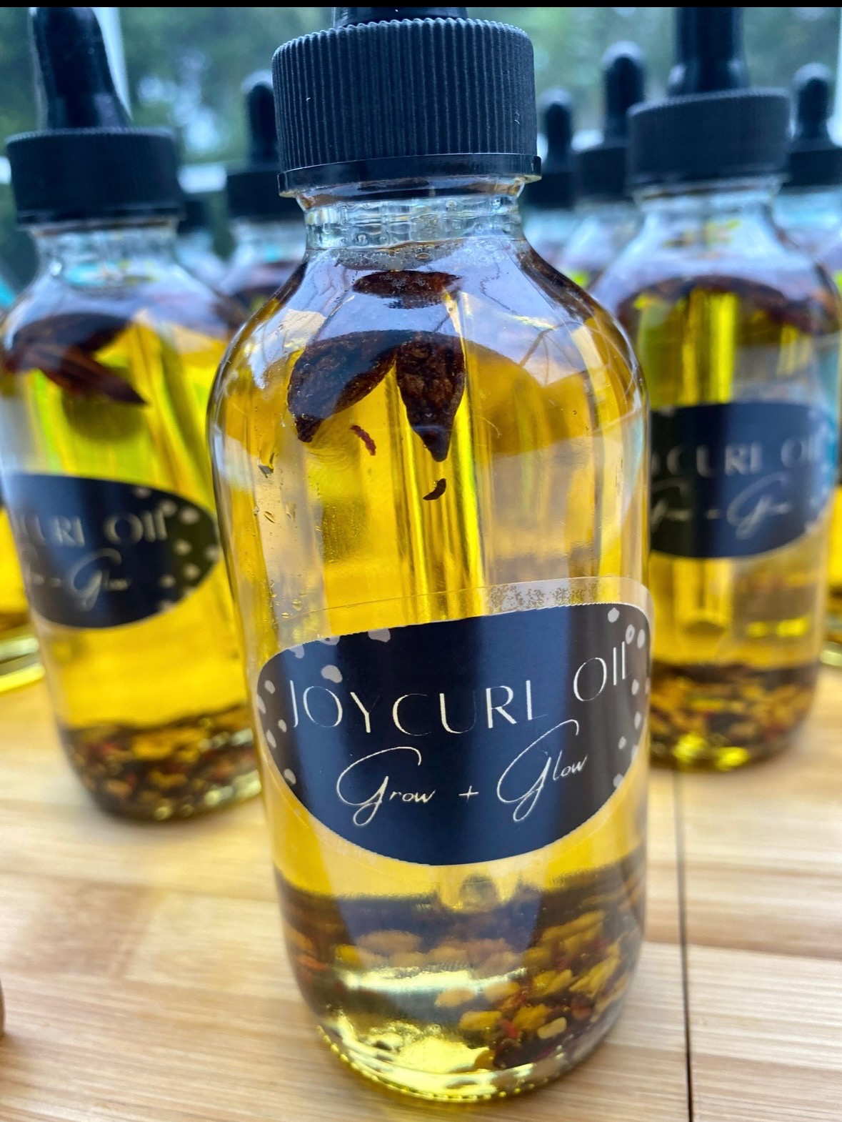 Botanicals inside JoyCurl